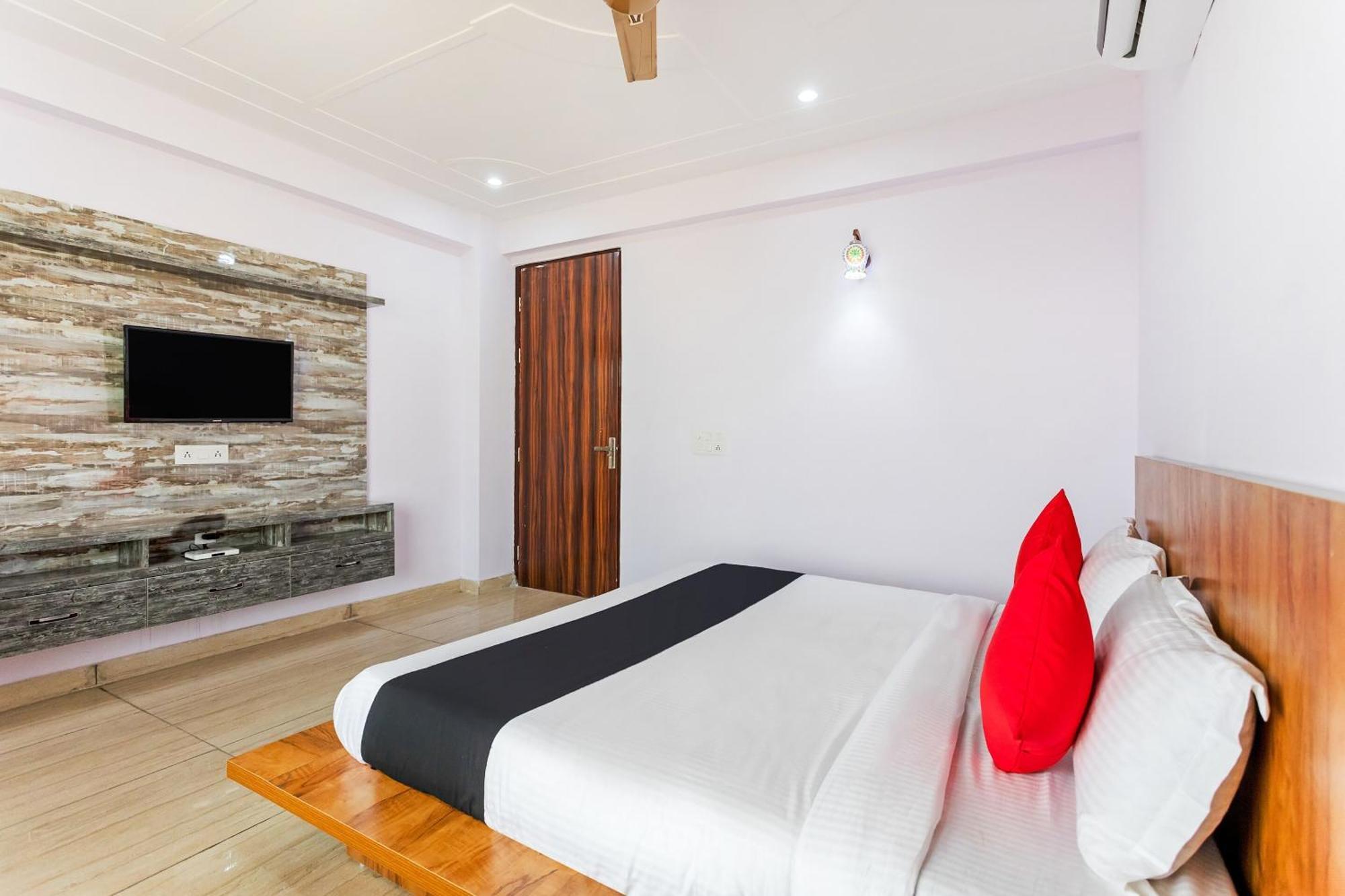 Capital O Harish Residency Ξενοδοχείο Γκουργκάον Εξωτερικό φωτογραφία